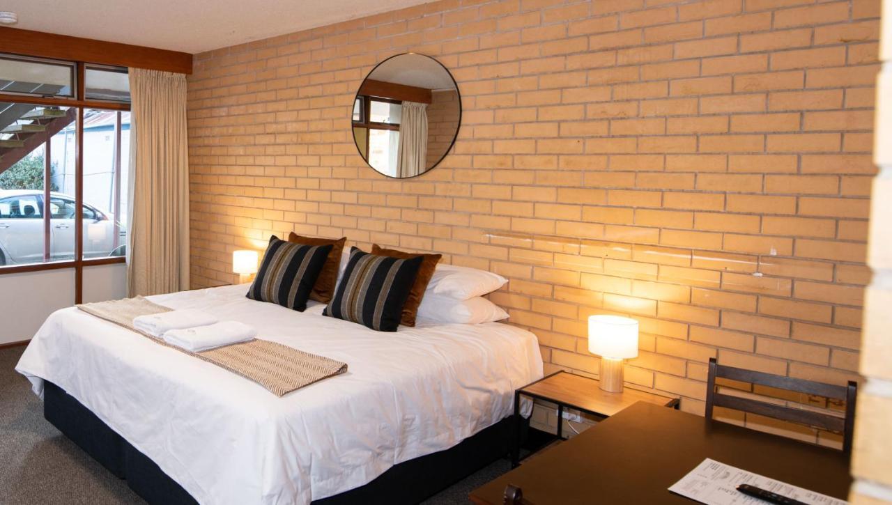 Bentley'S Hotel Clare Kültér fotó